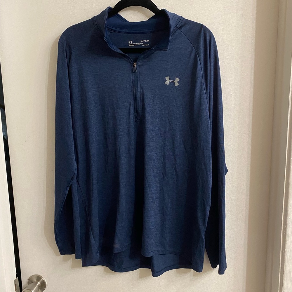 Under Armour men’s navy blue quarter-zip size XL